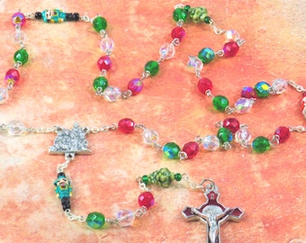 Christmas Rosary - Czech AB Green, Red & Clear Crystal Beads - Peru Ceramic Father Beads - Holy Family Nativity Center - Red Enamel Crucifix