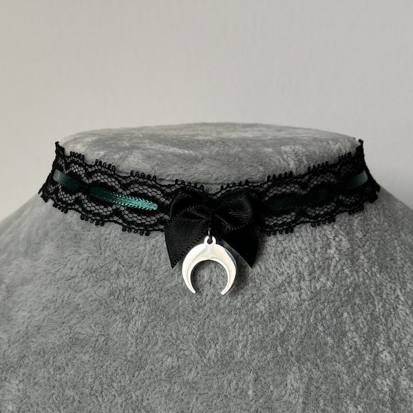 Green Gothic Choker Moon Black Grunge Green Lace Emo Necklace Collar Jewelry