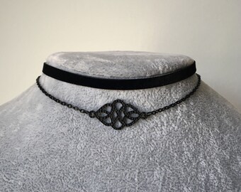 Gothic Choker Necklace Geometric Black Grunge Necklace Velvet Emo Collar Jewelry