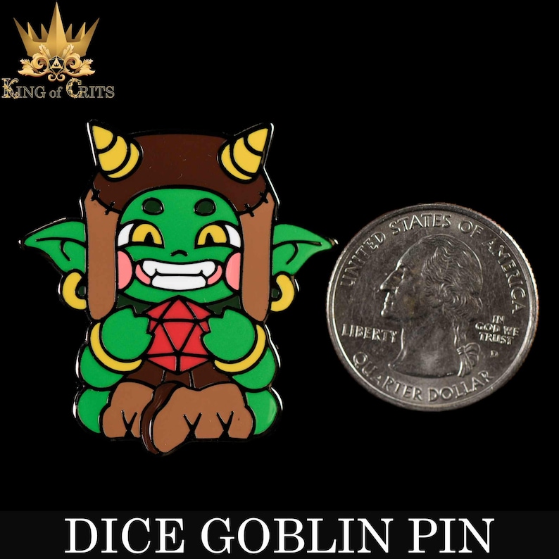 Spilla smaltata Dice Goblin / Spilla da collezione con un simpatico goblin che farà ingelosire i tuoi amici / Marchio King of Crits immagine 2