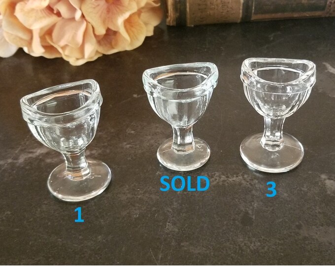 Vintage Glass Eye Wash Cups Vintage Eyebath Cups Medical Etsy