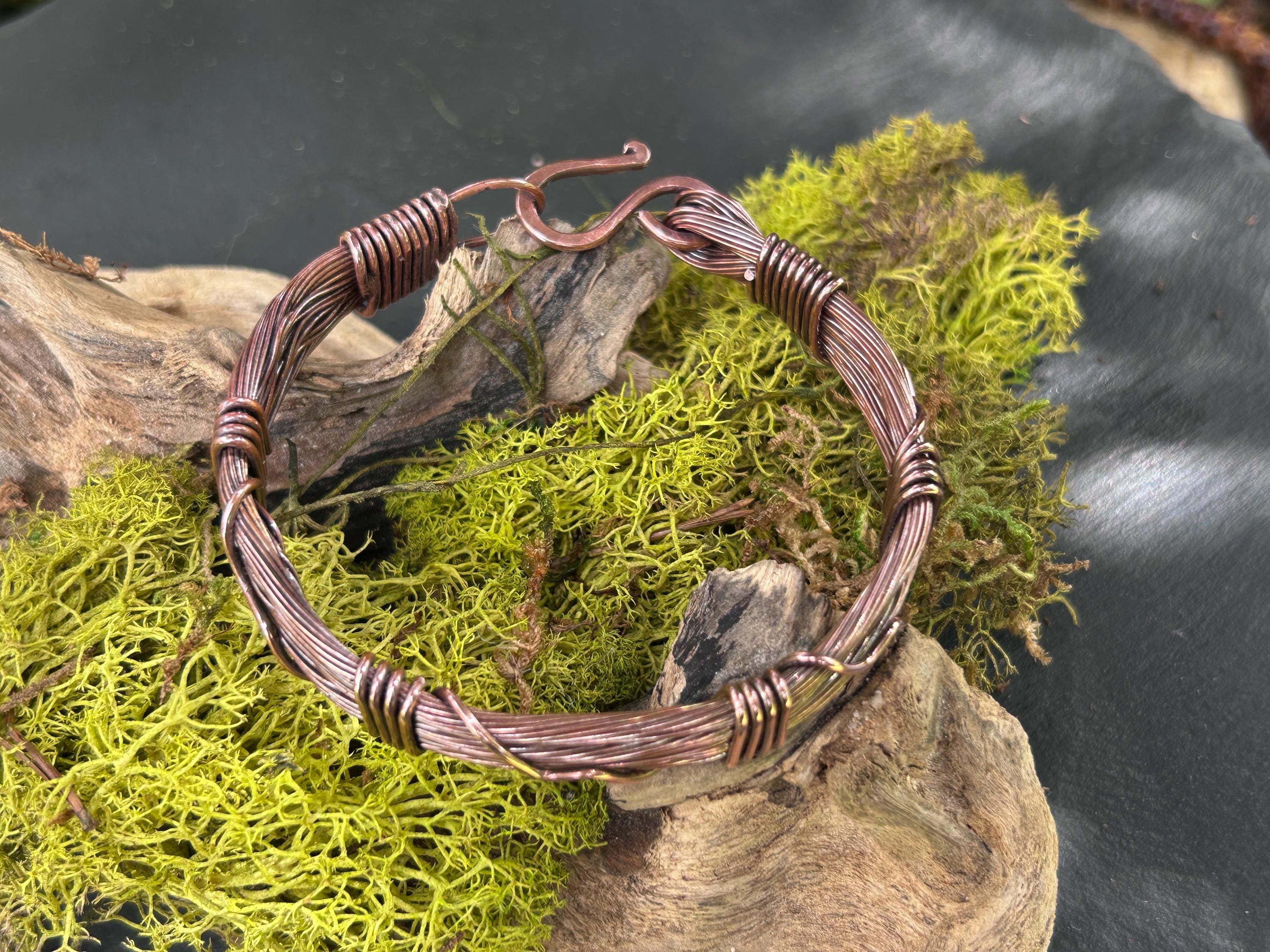 Wide Copper Wire Bracelet, Copper Cuff, Wire Jewelry, Recycled Copper, Arthritis Bangle, Kauai Art, Rustic Bracelet, Chunky Wire Wrap - Etsy Wide Copper Wire Bracelet, Copper Cuff, Wire Jewelry, Recycled Copper, Arthritis Bangle, Kauai Art, Rustic Bracelet, Chunky Wire Wrap - Etsy