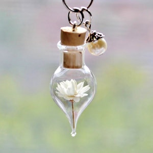 Ivory Flower Necklace Terrarium Necklace Pearl Bridal Jewelry Gift for Friend Unique Gift for Her Nature Jewelry Glass Bottle Necklace