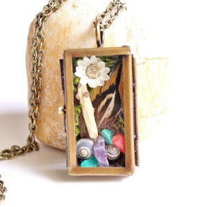 Shadow Box Terrarium Necklace, Nature Jewelry Boho Necklace, Feather, Dried Flower, Gemstones, Shells, Statement Necklace