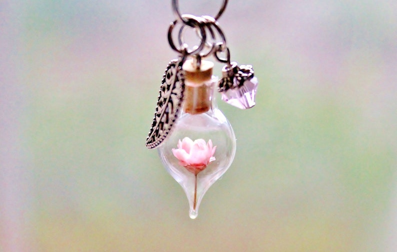 Unique Gift Spring Prom Jewelry Pink Flower Terrarium Necklace Mother Day Gift for Women Floral Jewelry Nature Jewelry Glass Bottle Necklace image 3