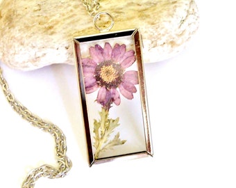 Pressed Flower Jewelry Terrarium Necklace Dried Plum Purple Daisy Unique Gift Glass Pendant Nature Jewelry Gift Silver Tone Frame Necklace