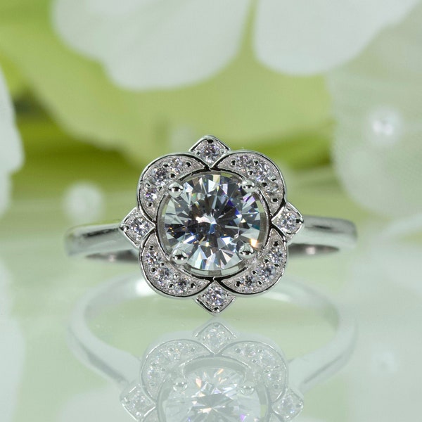 Stunning Floral Vintage Style 0.75 Ct Fine Quality Cubic Zirconia Ring In Sterling Silver, Promise Ring, Engagement Ring, Travel Ring | 145