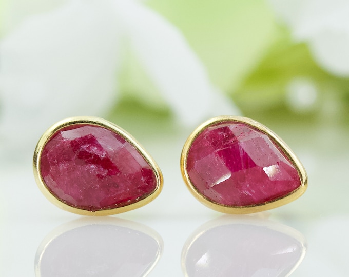Natural Row Ruby Pear Shape Checkerboard Cut Stud Earrings In Gold-Plated Sterling Silver, Birthday Gift, Thank You Gift, Graduation Gift