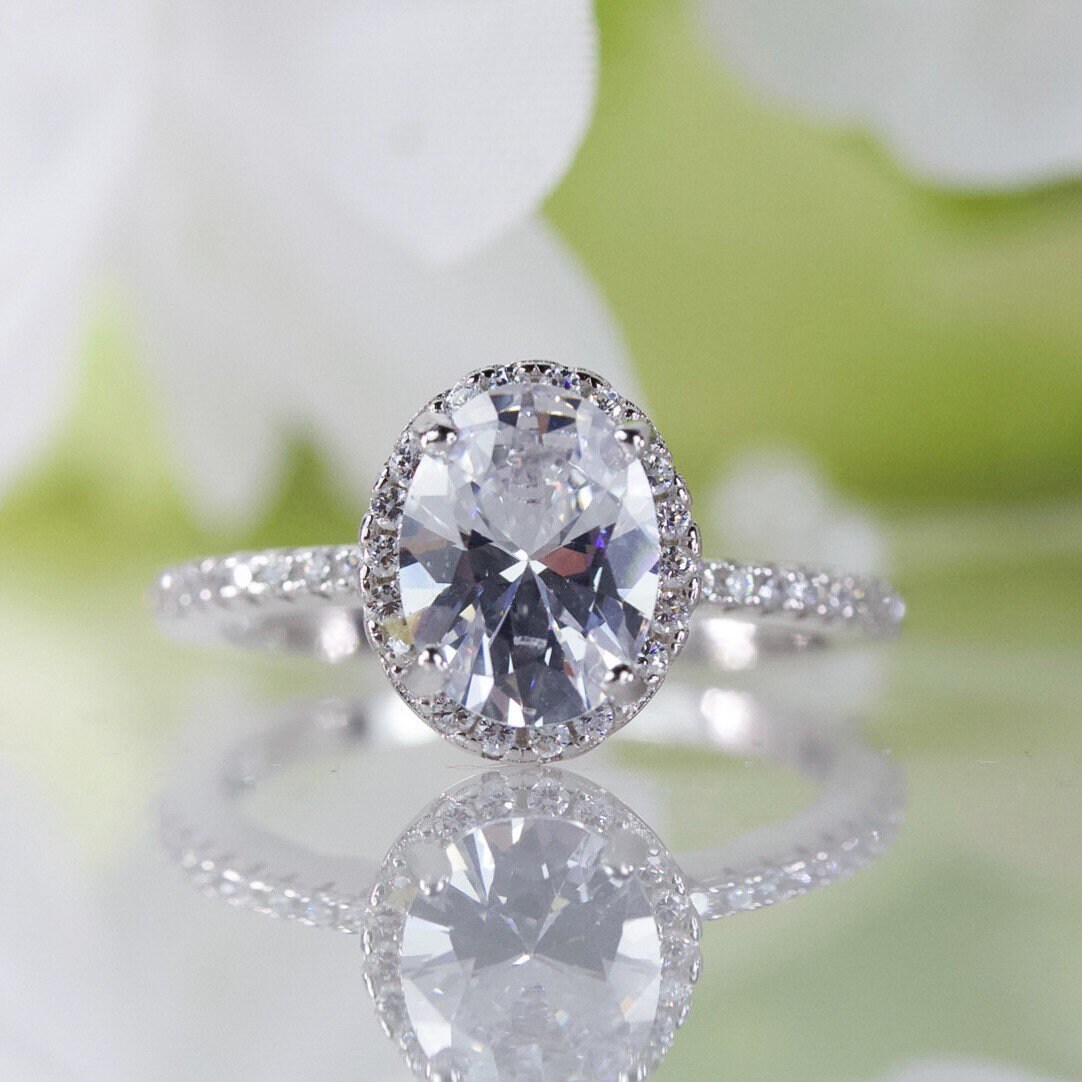 Cubic zirconia oval shop halo engagement rings