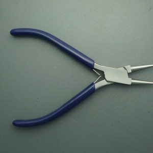 Round Nose Mini Pliers 5 inch