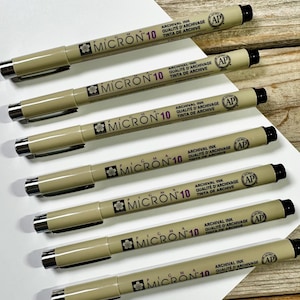 Sakura Pigma Micron 10 – Una penna a inchiostro d'archivio per lettering, journaling e Bold Line Art, zentangle e illustrazione,