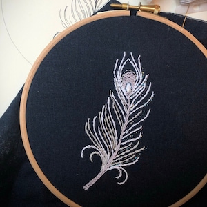 Feather embroidery, feather template, pattern and instructions, embroidery for beginners, embroidery kit