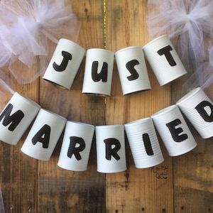 Just Married Getaway Car Tin Can Banner **DIGITAL DOWNLOAD**