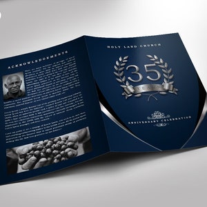 Puede incluir: Un folleto azul y plateado con el texto "HOLY LAND CHURCH" y "35 AÑOS CELEBRACIÓN DE ANIVERSARIO".