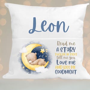 Bear Reading Book Cushion Cover, Personalised Pocket Cushion for Book, Children&#39;s Book Cushion, Bedroom Décor, Children Gift