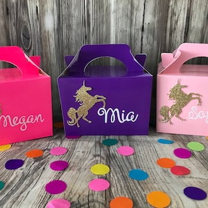 Unicorn party, personalised unicron party boxes. Unicorn goodie bags, unicorn loot bags, unicorn party favours