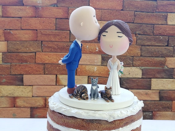 Fully customizable Handmade Wedding cake topper Cute couple forehead kiss Unique keepsake
