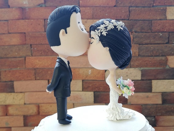 Fully customizable Handmade Wedding cake topper Cute couple forehead kiss Unique keepsake