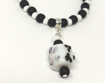 Black and White Glass LampWork Bracelet