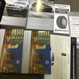 2009 Mercedes Benz C Class C 300 C 350 C63 Models Owners Manual Set Kit W Case