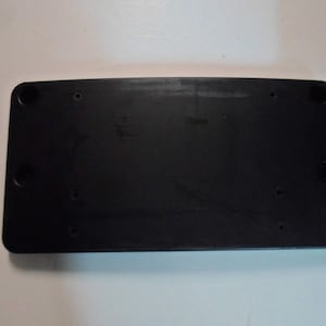2008 09 10 11 2012 Mercedes C Class 230 300 350 License Plate Molding 2048171878