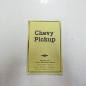 1983 Chevrolet Chevy Pickup Truck Owners & Drivers Manual