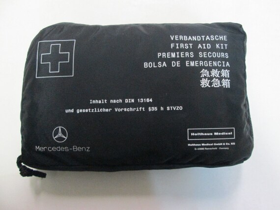 MERCEDES BENZ First Aid Kit Quick Guide Medicial Supplies First