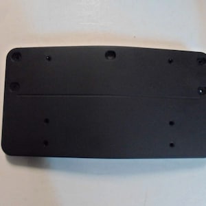 2008 09 10 11 2012 Mercedes C Class 230 250 280 License Plate Molding 2048173378