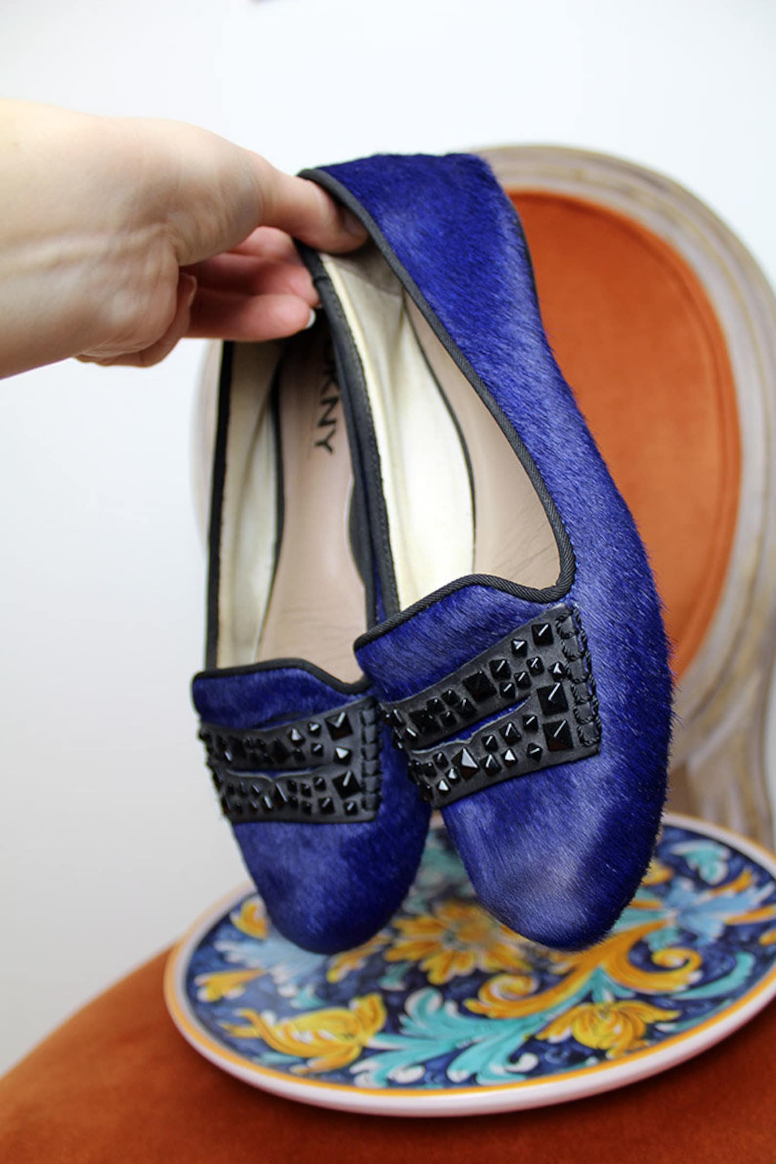 90s dkny designer flats/pony skin royal blue ballet flat shoes/embellished black studded flats/furry cowhide slip on unique mocc 90s dkny designer flats/pony skin royal blue ballet flat shoes/embellished black studded flats/furry cowhide slip on unique mocc