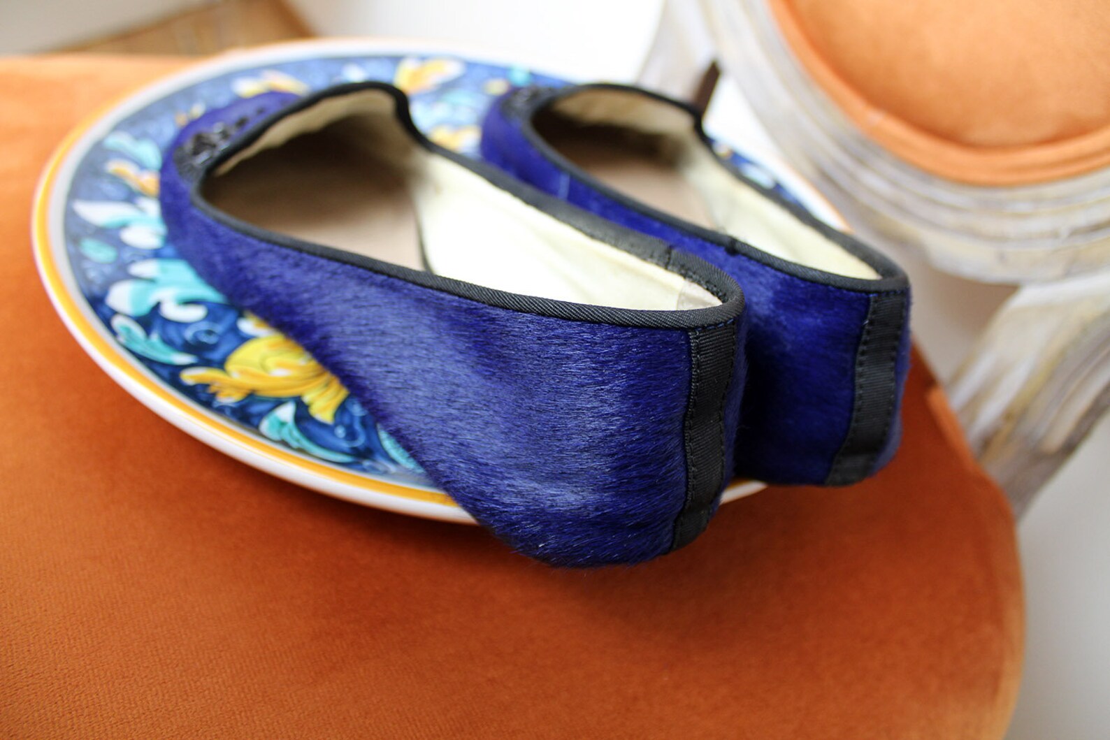 90s dkny designer flats/pony skin royal blue ballet flat shoes/embellished black studded flats/furry cowhide slip on unique mocc 90s dkny designer flats/pony skin royal blue ballet flat shoes/embellished black studded flats/furry cowhide slip on unique mocc
