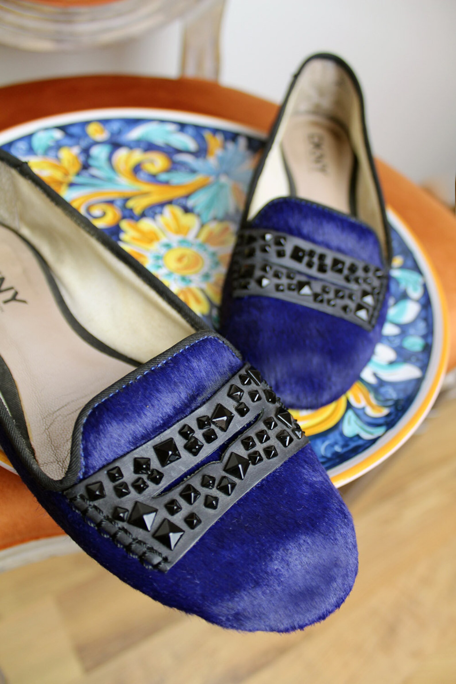 90s dkny designer flats/pony skin royal blue ballet flat shoes/embellished black studded flats/furry cowhide slip on unique mocc 90s dkny designer flats/pony skin royal blue ballet flat shoes/embellished black studded flats/furry cowhide slip on unique mocc