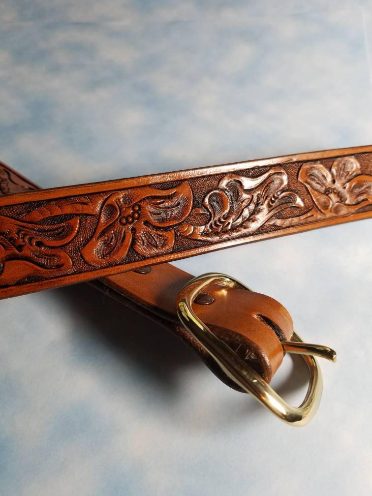 Hand Carved and Tooled Western Belt With Floral Pattern #12  display picture 1