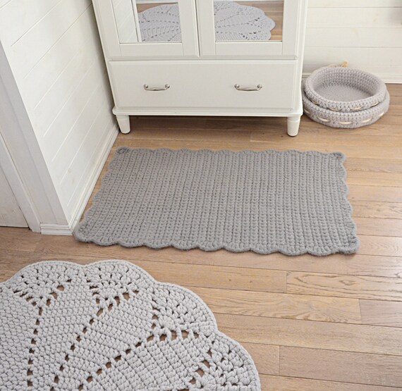 Small Long Wool Padded Pet Bed Grey