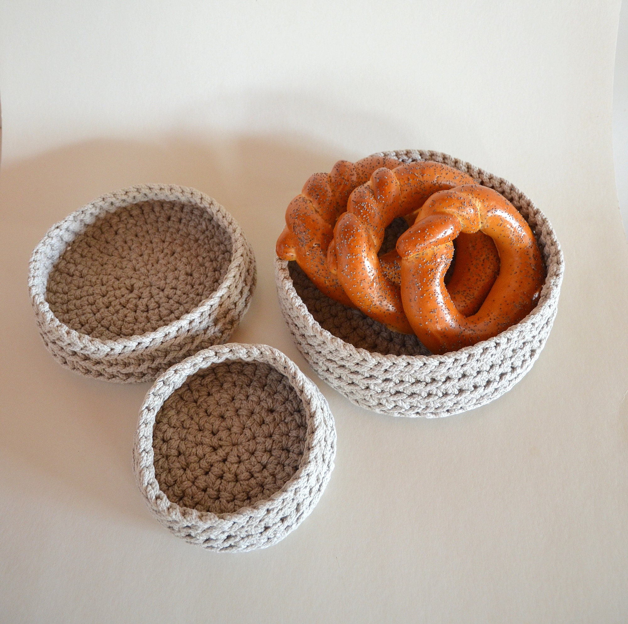 Bread Basket Linen Round Crochet Linen Bread Basket Bread Etsy UK