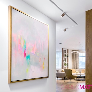 Graue Leinwand, abstrakte Kunst, rosa und mint, helles mehrfarbiges großes Poster