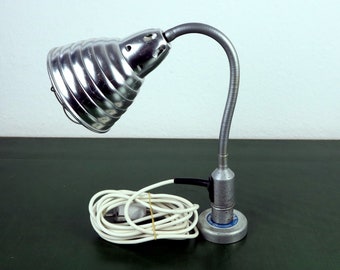 70er Velux Schwanenhalslampe Magnetlampe Industrielampe Werkstattlampe Maschinenlampe Wandlampe Tischleuchte - Made in Germany