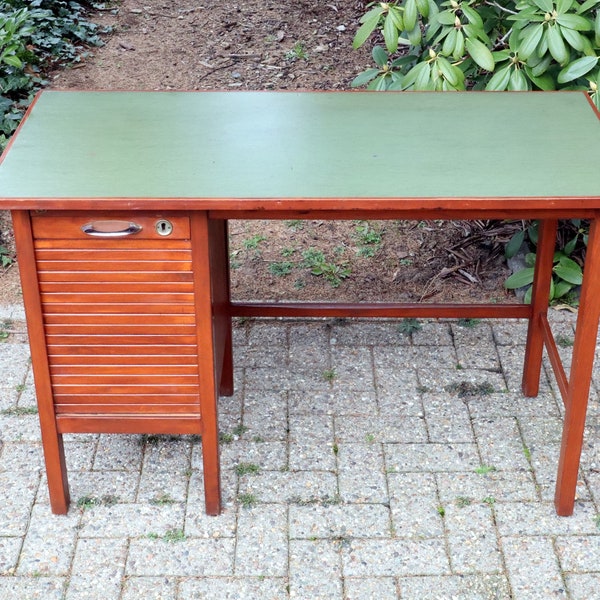 40er/50er Original Soennecken Schreibtisch, Büroschrank, Rolladenschrank, Industrieschreibtisch, Schreibmaschinentisch