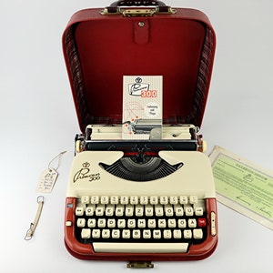 Princess 300 Terracotta / Cream Colored, Vintage Typewriter from 1958, Rare, With Original Operating Instructions Top Condition image 8