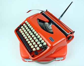 Vintage 80s Adler Triumph Gabriele 12 Typewriter With Case - Etsy