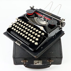 シーベル&ナウマン Erika no.5 タイプライター　1940年代東ドイツ il_300x300.4639378249_jcl9.jpg