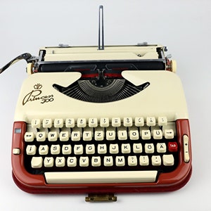 Princess 300 Terracotta / Cream Colored, Vintage Typewriter from 1958, Rare, With Original Operating Instructions Top Condition image 4