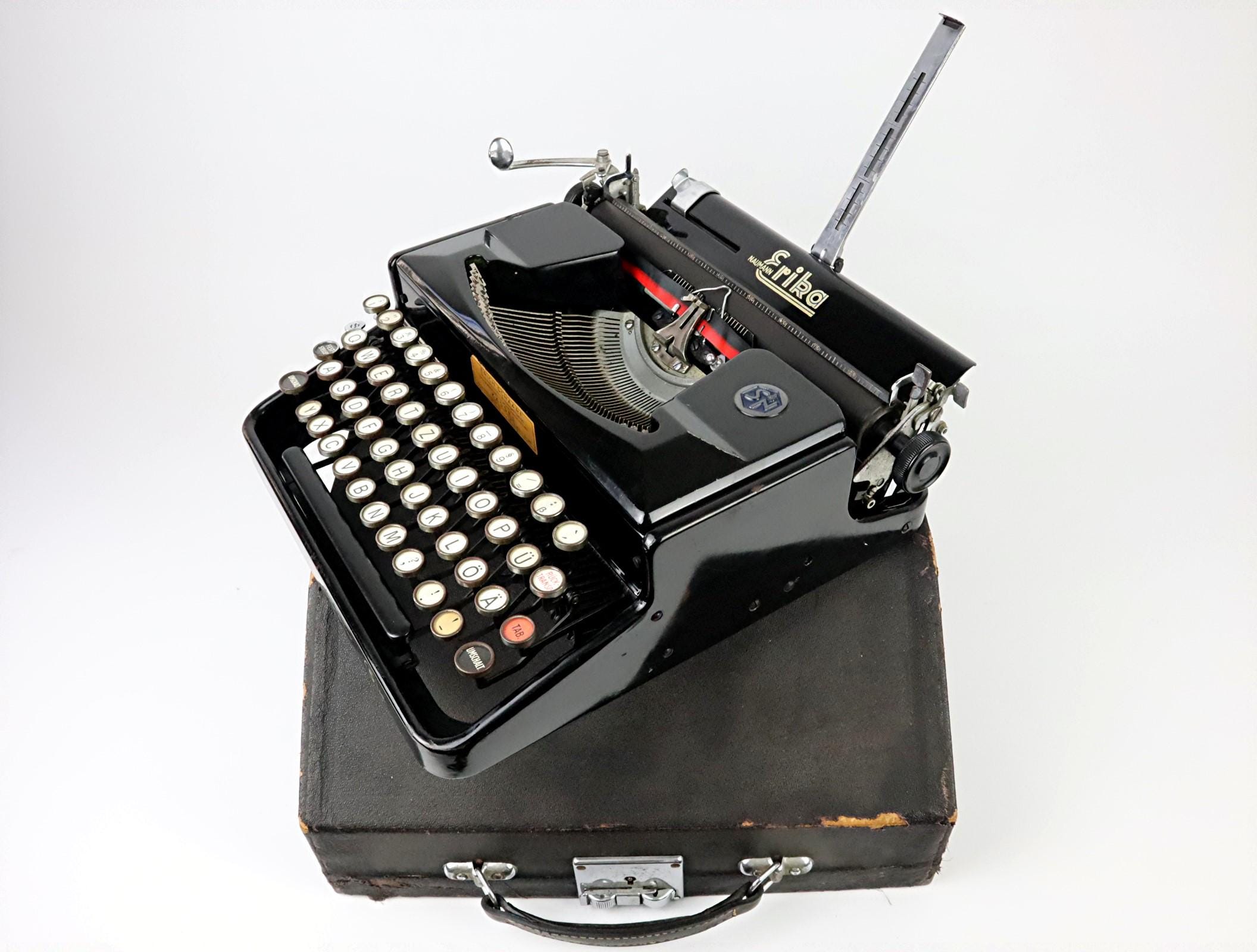アンティーク タイプライター ケース付き ドイツ Naumann ERIKA Vintage Typewriter Erika - Etsy