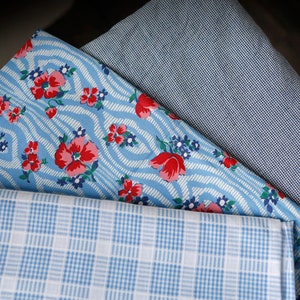 Vintage blue cotton fabrics micro houndstooth blue white/50&#39;s baby blue w pink flowers/baby blue white checks plaid checked pattern