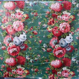 very vintage chintz -green w deep red festival floral w red white roses tulip columns