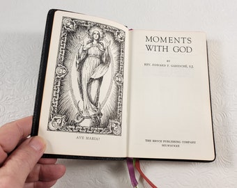 Moments With God Vintage Prayer Book / 1956 / Rev. Edward Garesche / 1950s Prayer Book / Genuine Leather Cover