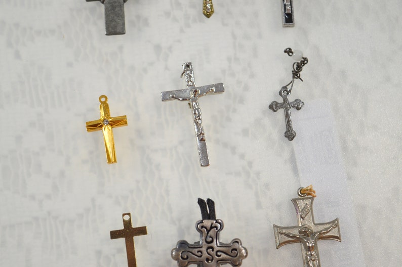 Religious Supply LOT 9 Cross Crucifix Pendants Assorted Styles #4770