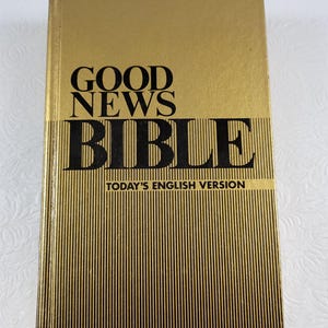 Good News Bible Today&#39;s English Version / 1976 / American Bible Society / Hard Cover / Holy Bible