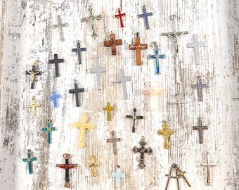 Religious Cross Crucifix LOT of 35 / Pre-Owned Religious Supply Lot / Religious Jewelry Supply