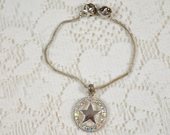 Sweater Chain Collar Clip Vintage Star Design Aurora Borealis Rhinestone Accents Vintage Jewelry Sweater Guard Tack Pin Style