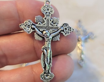 Rosary Cross LOT of 4 Antique Silver Finish / 1 7/8 Inches / Rosary Crucifixes / Rosary Supply